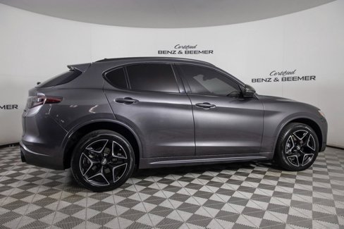Used 2020 Alfa Romeo Stelvio Ti Sport image 10