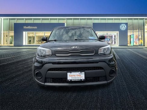 Used 2019 Kia Soul image 9