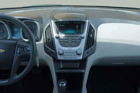 Used 2017 Chevrolet Equinox LS image 22