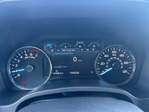 Used 2018 Ford F150 Lariat w/ Equipment Group 502A Luxury image 10