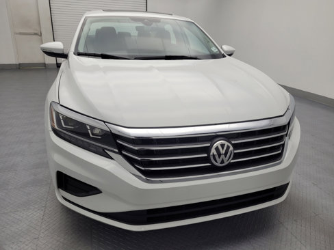 Used 2021 Volkswagen Passat 2.0T SE image 14