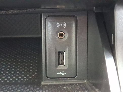 Used 2018 Volkswagen Golf SE image 27