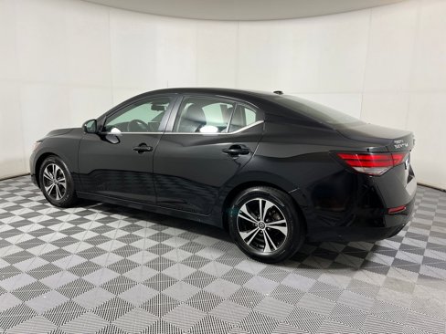 Used 2023 Nissan Sentra SV image 2