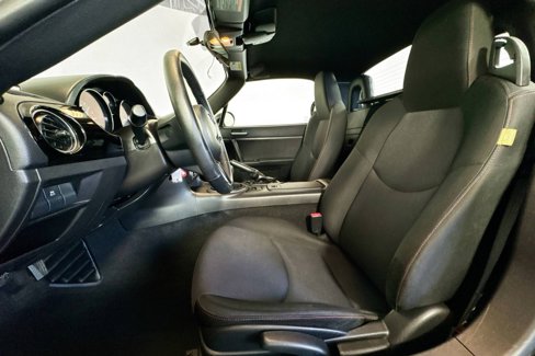 Used 2015 MAZDA MX-5 Miata Club image 17