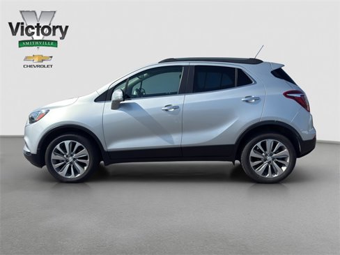 Used 2019 Buick Encore Preferred image 3