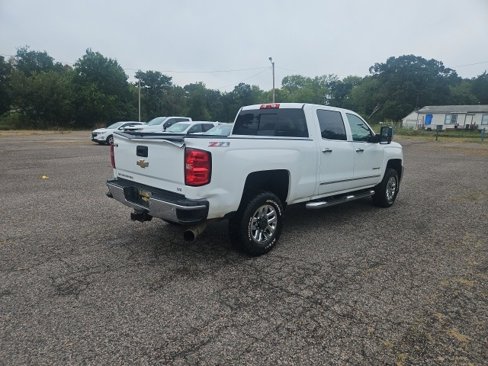 Used 2015 Chevrolet Silverado 2500 LTZ w/ Duramax Plus Package image 4