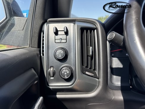 Used 2015 Chevrolet Silverado 1500 LT w/ All Star Edition image 22