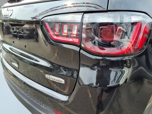 Used 2022 Jeep Compass Latitude w/ Convenience Group image 5