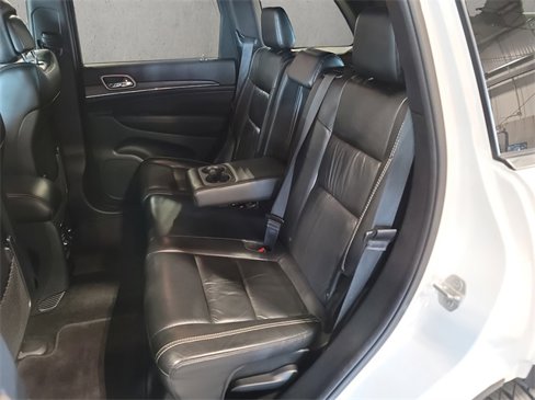 Used 2015 Jeep Grand Cherokee Limited image 18