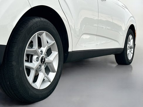Used 2024 Kia Soul LX w/ Option Group 015 image 15