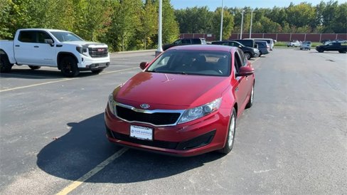 Used 2011 Kia Optima LX image 3