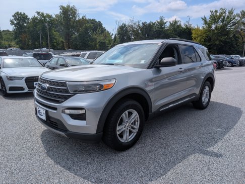Certified 2022 Ford Explorer XLT w/ Equipment Group 202A image 2