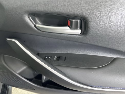 Used 2022 Toyota Corolla SE image 10