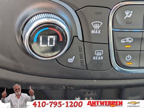 Used 2021 Chevrolet Traverse LT w/ LT Premium Package image 30