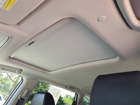 Used 2025 Honda CR-V EX-L image 19