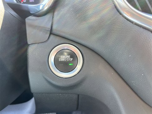 Certified 2021 Chevrolet Equinox LT image 16