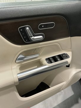 Used 2021 Mercedes-Benz GLA 250 4MATIC image 7
