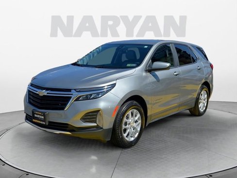 Used 2023 Chevrolet Equinox LT image 4