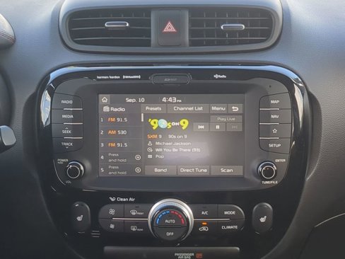 Used 2018 Kia Soul ! w/ Tech Package image 17