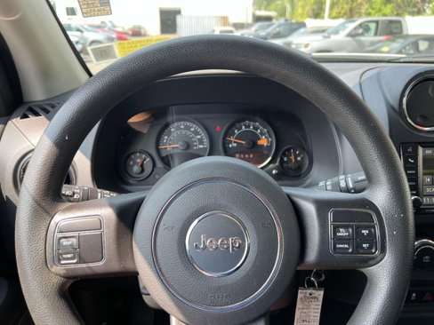 Used 2015 Jeep Compass Sport w/ Power Value Group image 25
