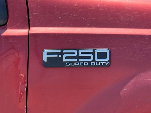 Used 2001 Ford F250 XLT image 7