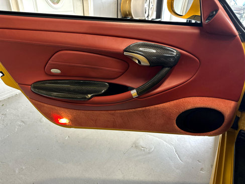 Used 2001 Porsche Boxster S image 17