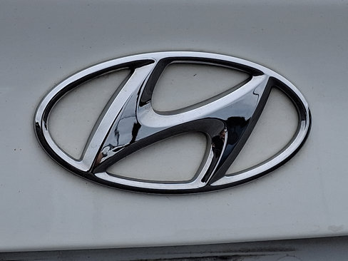 Used 2012 Hyundai Elantra Limited image 29