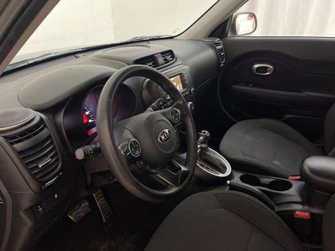 Used 2018 Kia Soul image 26