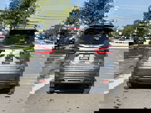 Used 2020 Nissan Rogue Sport SV image 6