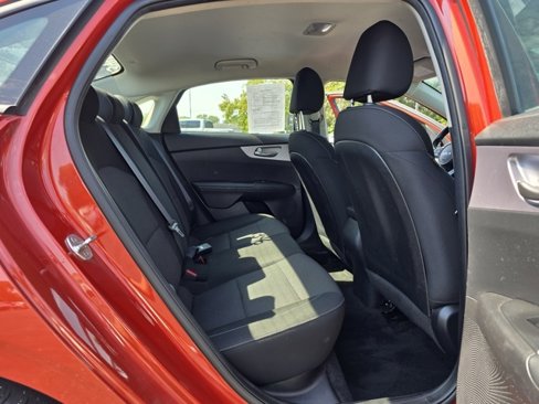 Used 2022 Kia Forte LXS image 25