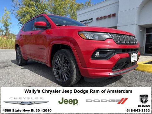 Used 2022 Jeep Compass Limited image 1