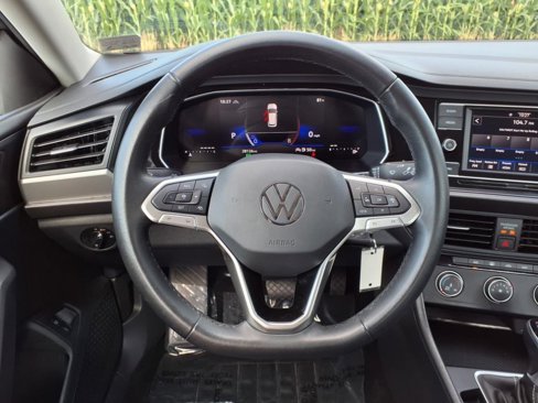 Used 2024 Volkswagen Jetta S image 15