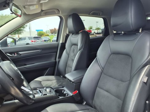 Used 2021 MAZDA CX-5 Touring image 11