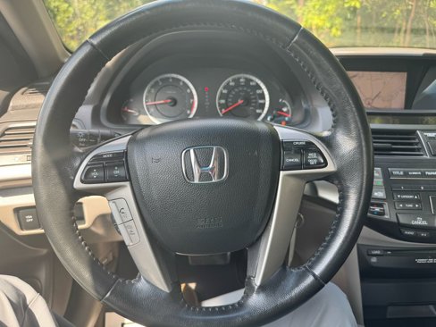 Used 2010 Honda Accord EX-L image 27