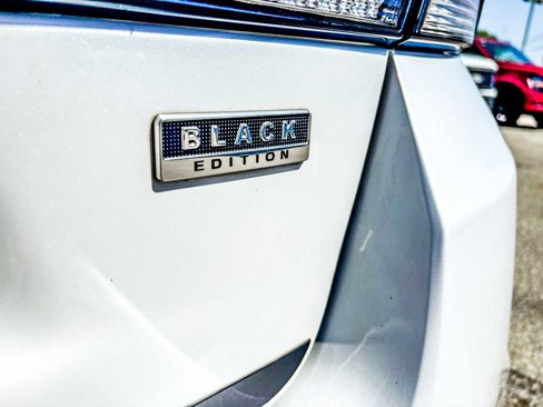Used 2022 Mitsubishi Outlander Sport Black Edition image 9