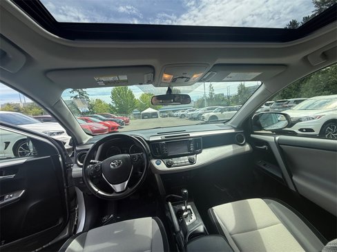 Used 2016 Toyota RAV4 XLE image 11