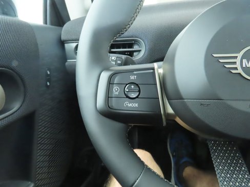 Used 2025 MINI Cooper S image 13