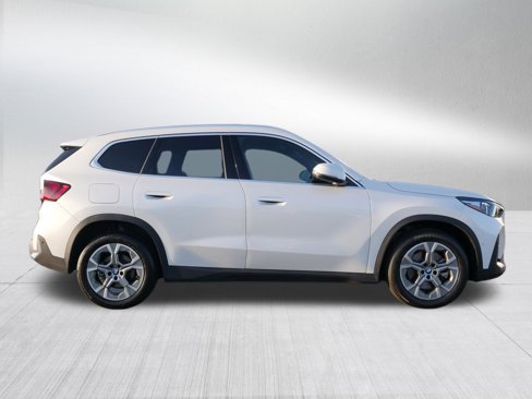 Used 2023 BMW X1 xDrive28i image 2