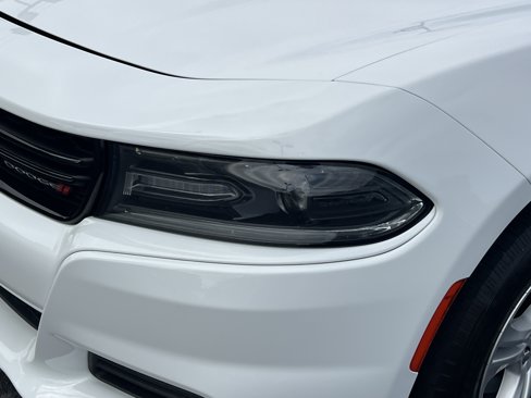 Used 2020 Dodge Charger SXT w/ Leather Interior Group image 11