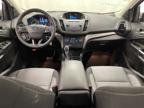 Used 2018 Ford Escape SE image 28