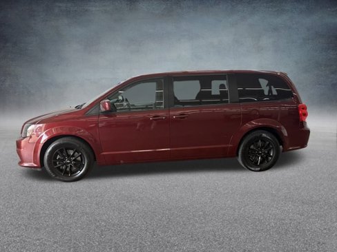 Used 2019 Dodge Grand Caravan GT image 2