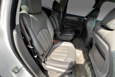 Used 2015 Chevrolet Traverse LT image 16