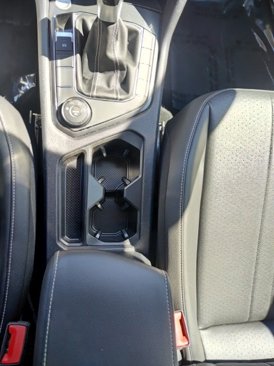 Used 2022 Volkswagen Tiguan SE image 29