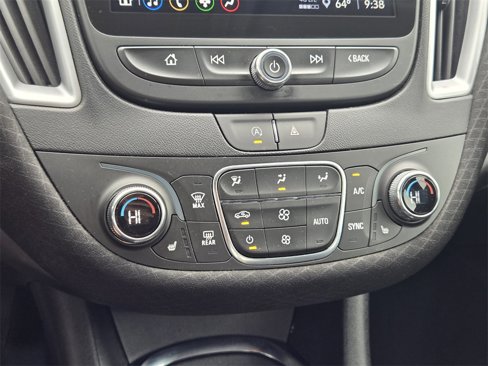 Used 2023 Chevrolet Malibu LT image 14