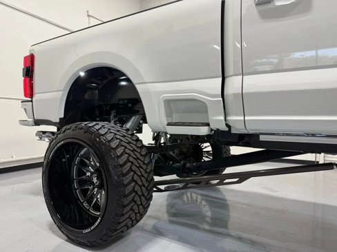 Used 2024 Ford F250 Limited image 16