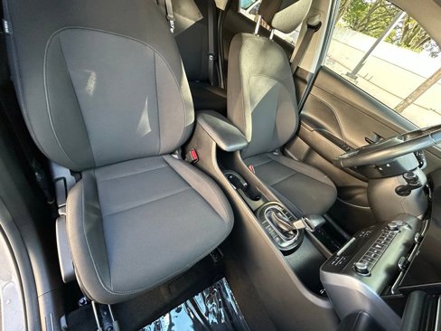 Used 2024 Hyundai Kona SEL image 32