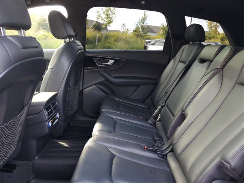 Used 2017 Audi Q7 3.0T Premium Plus image 25