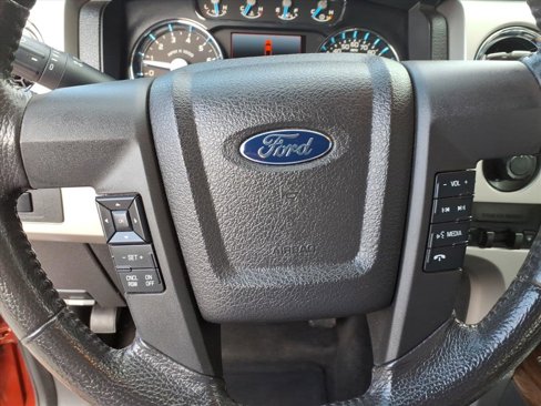 Used 2014 Ford F150 Lariat w/ Lariat Chrome Package image 17
