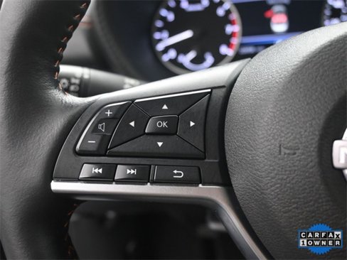 Used 2025 Nissan Sentra SR w/ SR Premium Package image 32