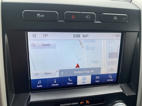 Used 2018 Ford F150 Lariat w/ Equipment Group 502A Luxury image 19